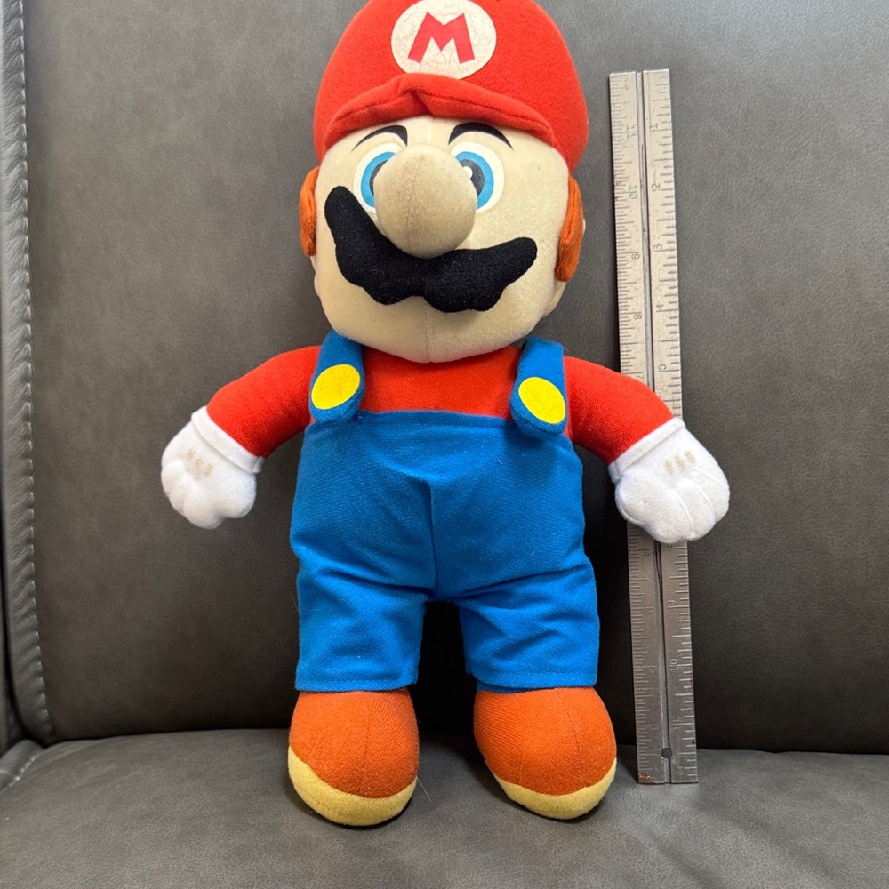 Nintendo Mario Vintage , 2005 Plush Toy , Rare